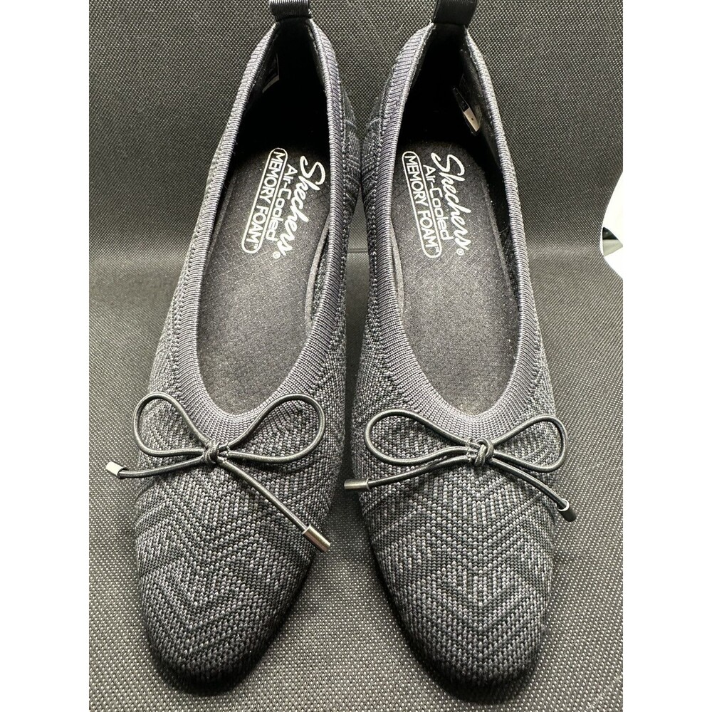 Skechers Flats Woman’s 6.5M Cleo Snip Knit Vegan Skimmers Air-Cooled Ballet